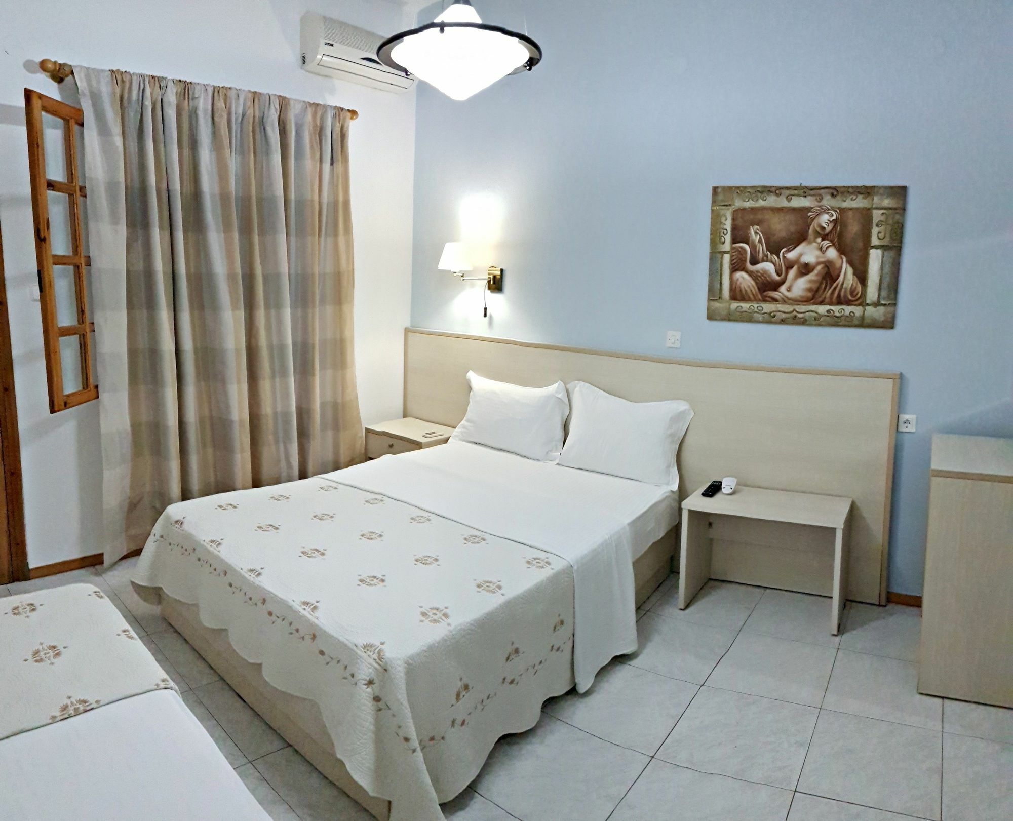 פראליה פנטליימונוס Efrosini Hotel Apartments & Studios מראה חיצוני תמונה